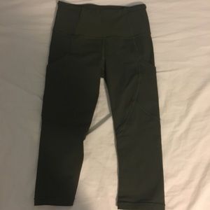 Lululemon cropped legging